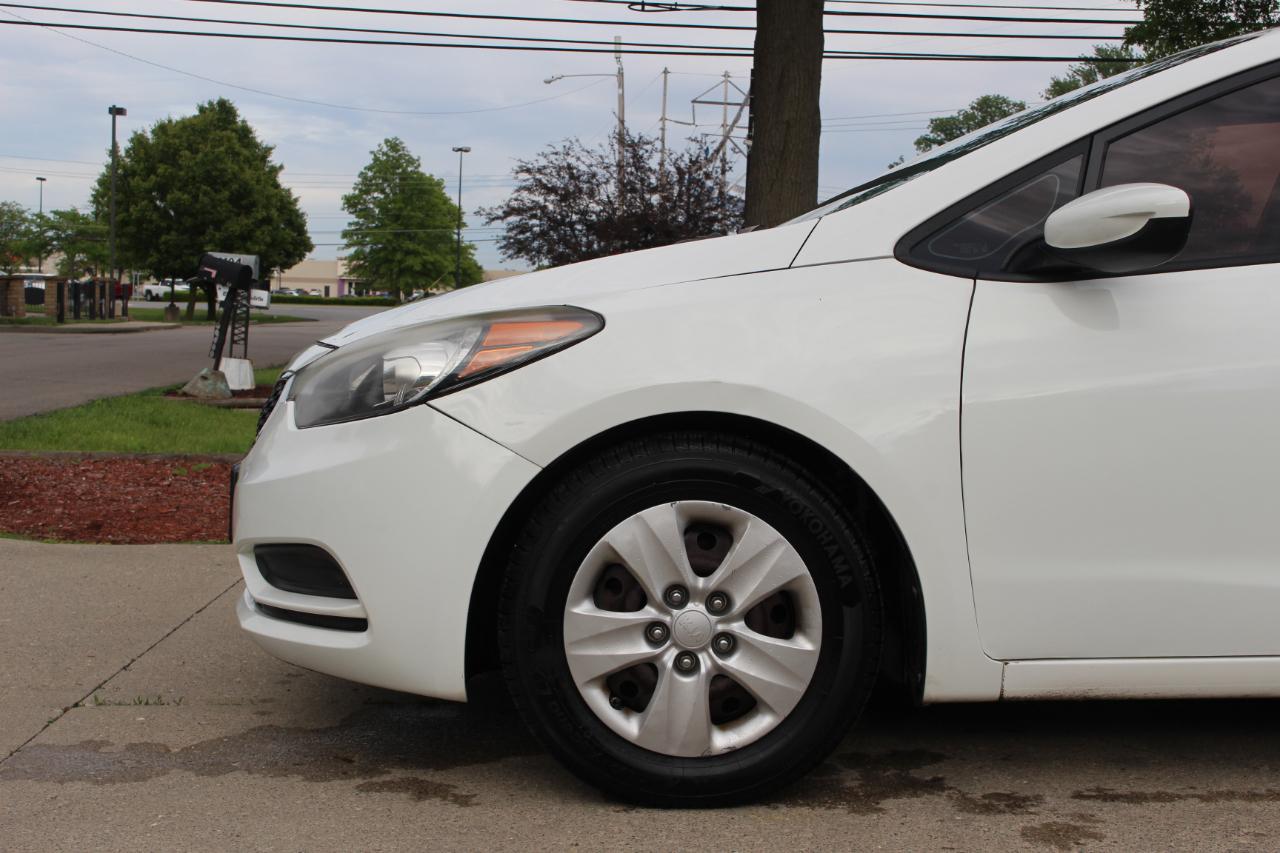 Kia Forte LX w/Popular Package 2016