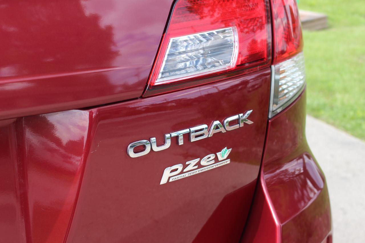 Subaru Outback 2.5i 2014
