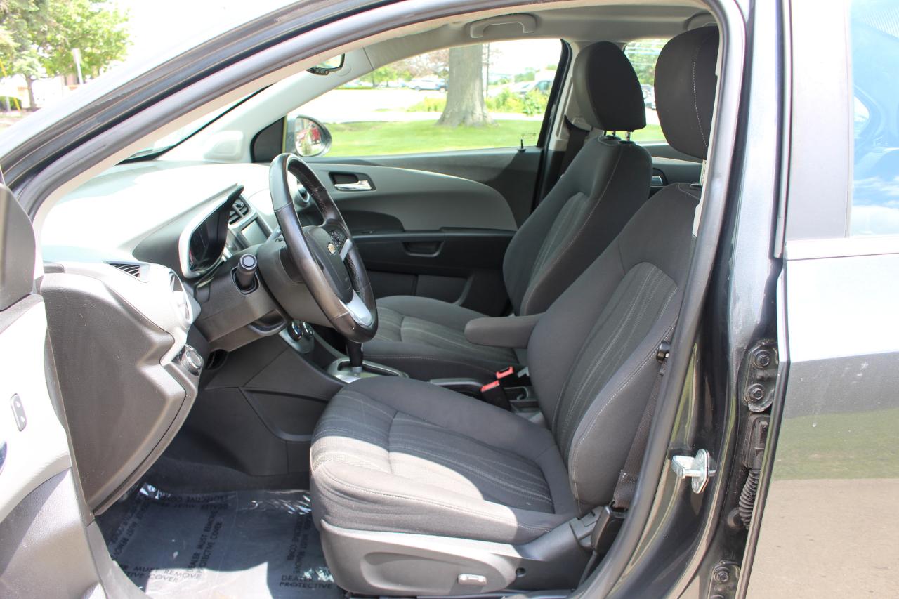 Chevrolet Sonic LT Auto Sedan 2017