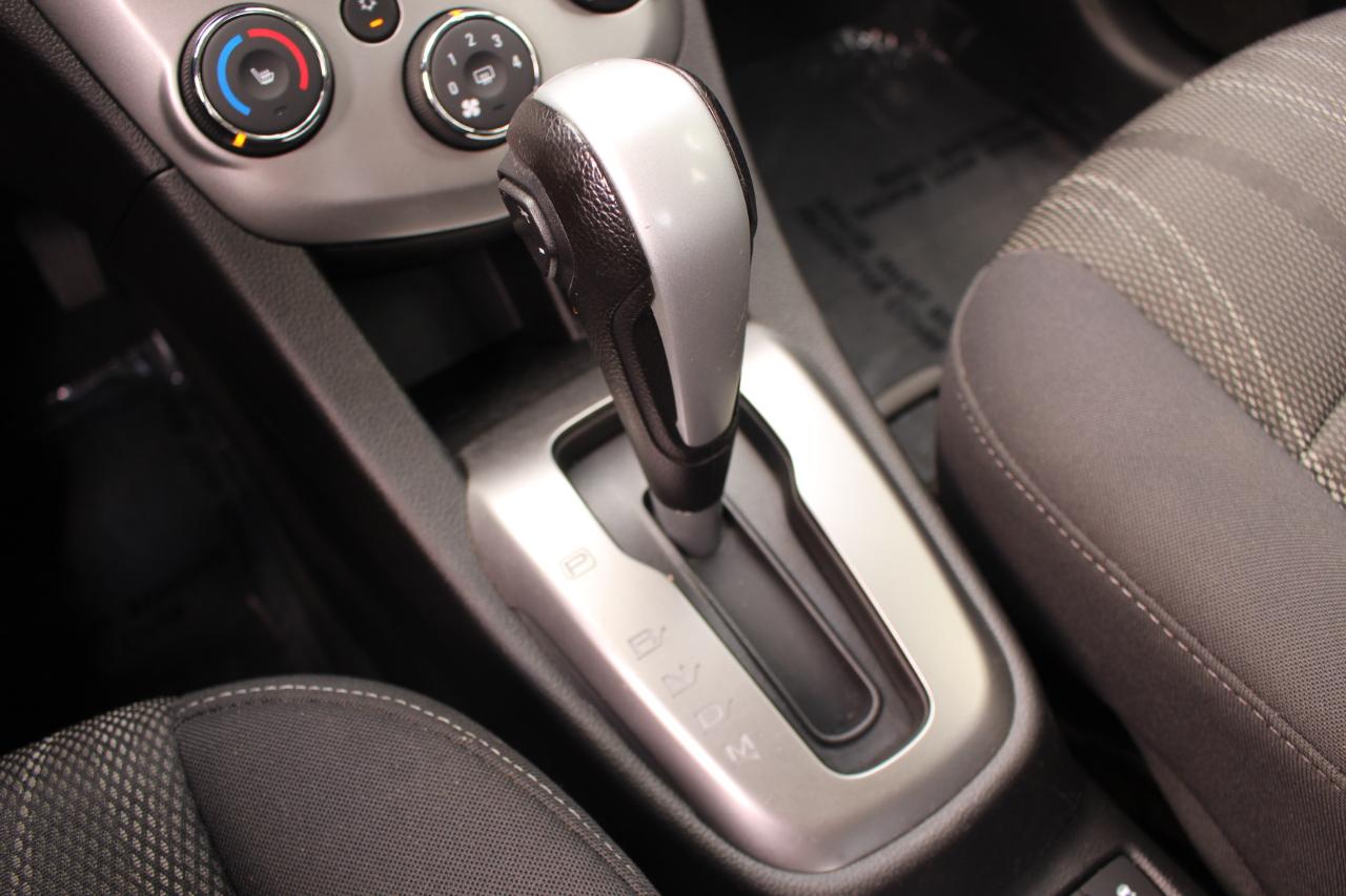 Chevrolet Sonic LT Auto Sedan 2017