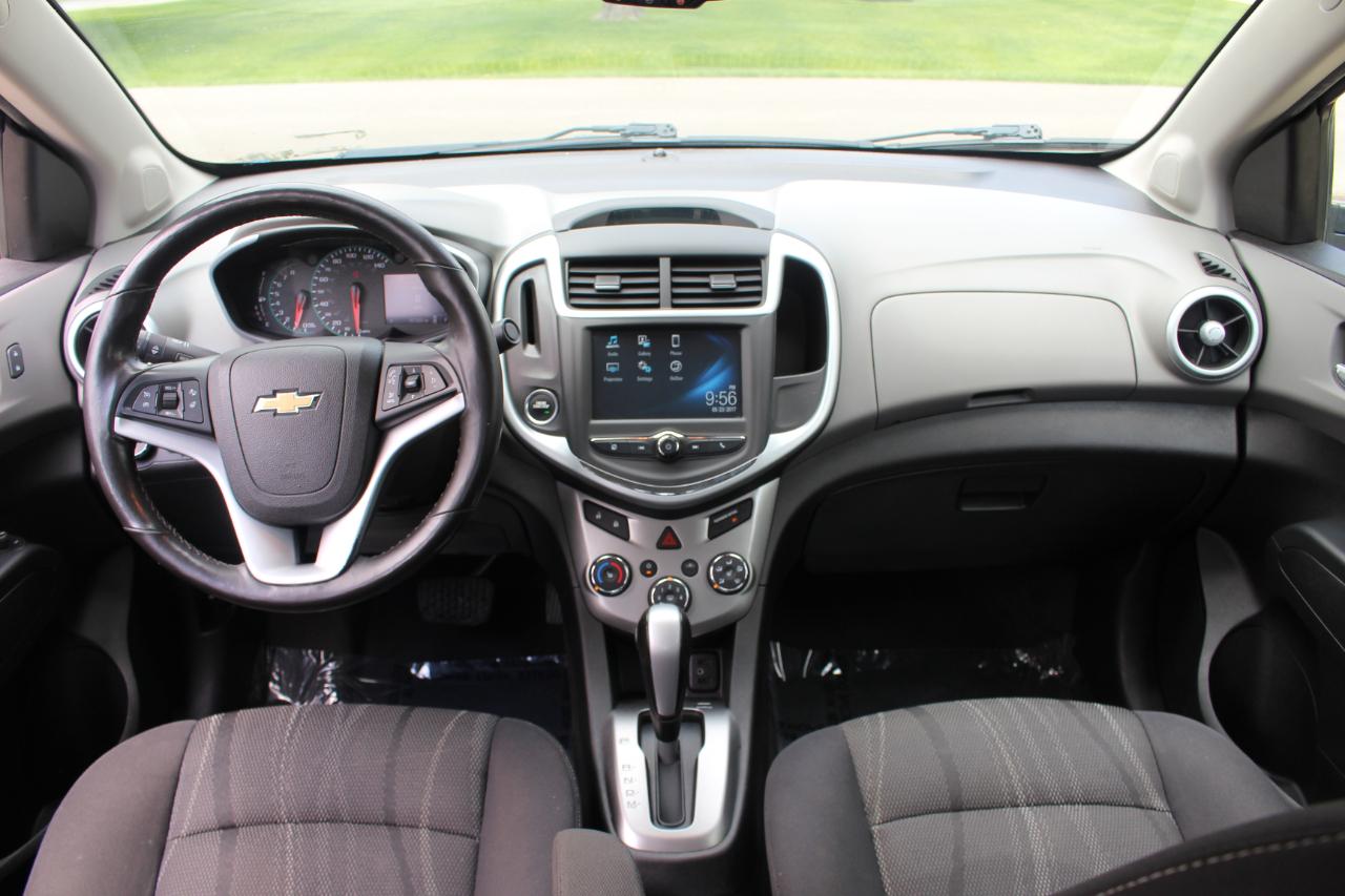Chevrolet Sonic LT Auto Sedan 2017