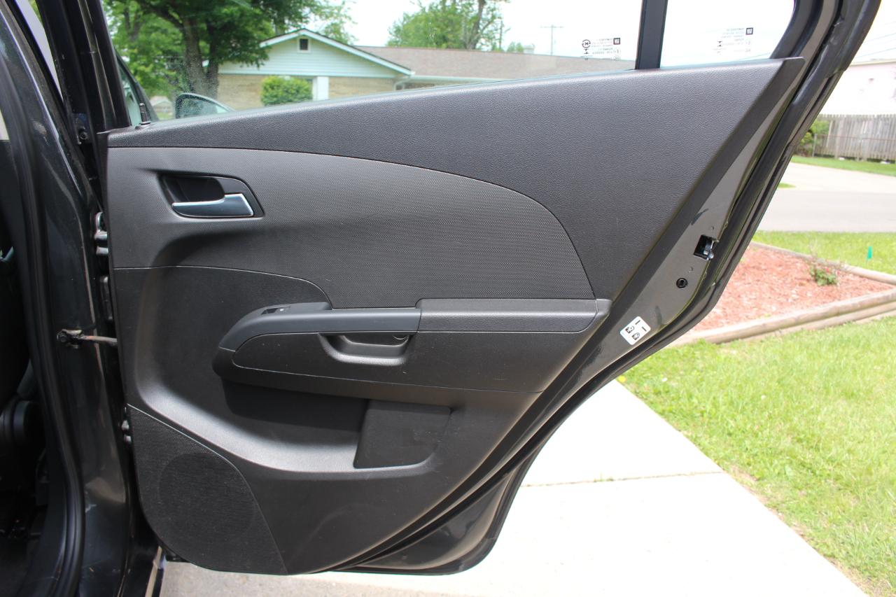 Chevrolet Sonic LT Auto Sedan 2017