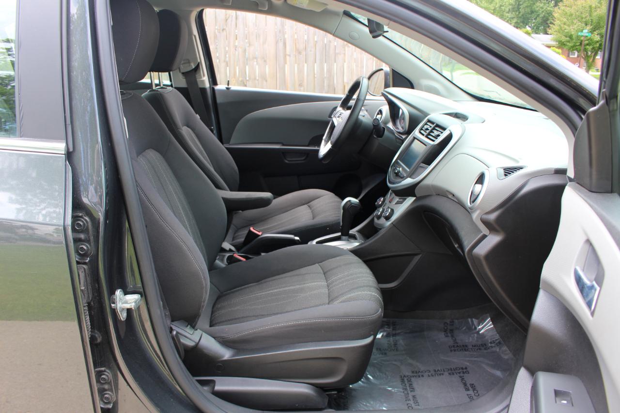 Chevrolet Sonic LT Auto Sedan 2017