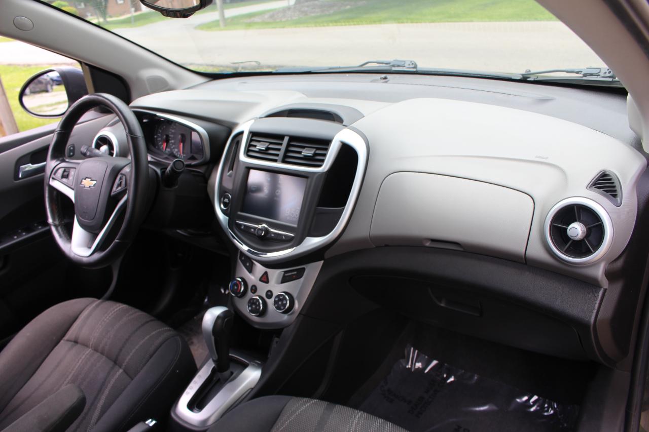 Chevrolet Sonic LT Auto Sedan 2017