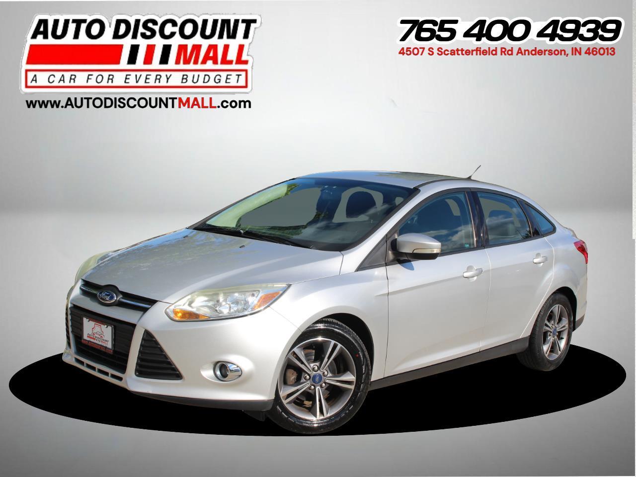 2014 Ford Focus Sedan SE's photo