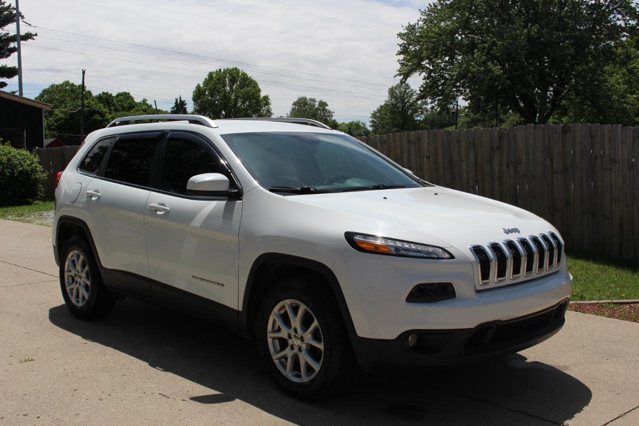 Jeep Cherokee Latitude 4WD 2017