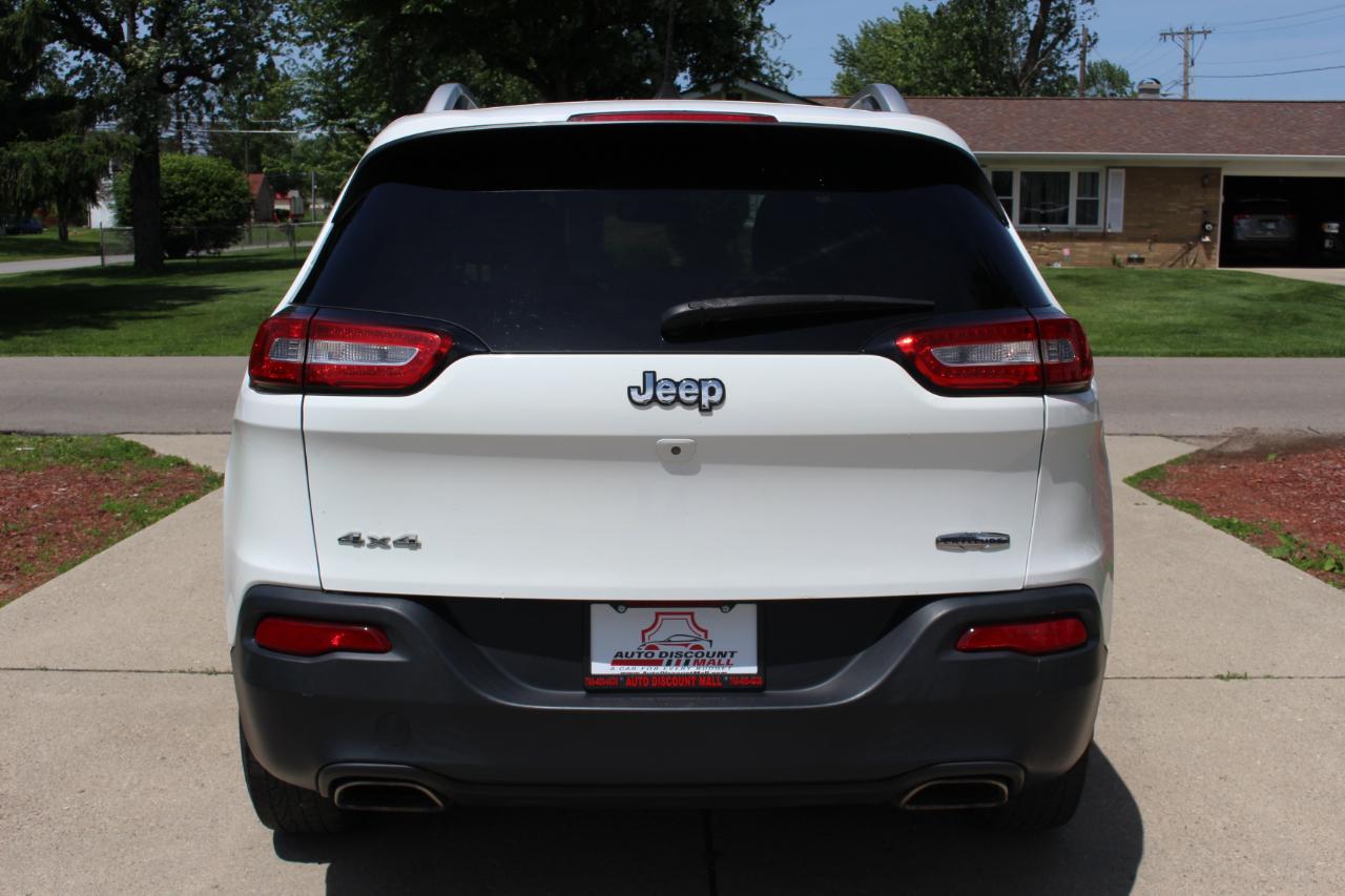 Jeep Cherokee Latitude 4WD 2017