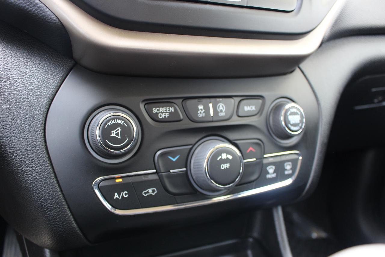 Jeep Cherokee Latitude 4WD 2017