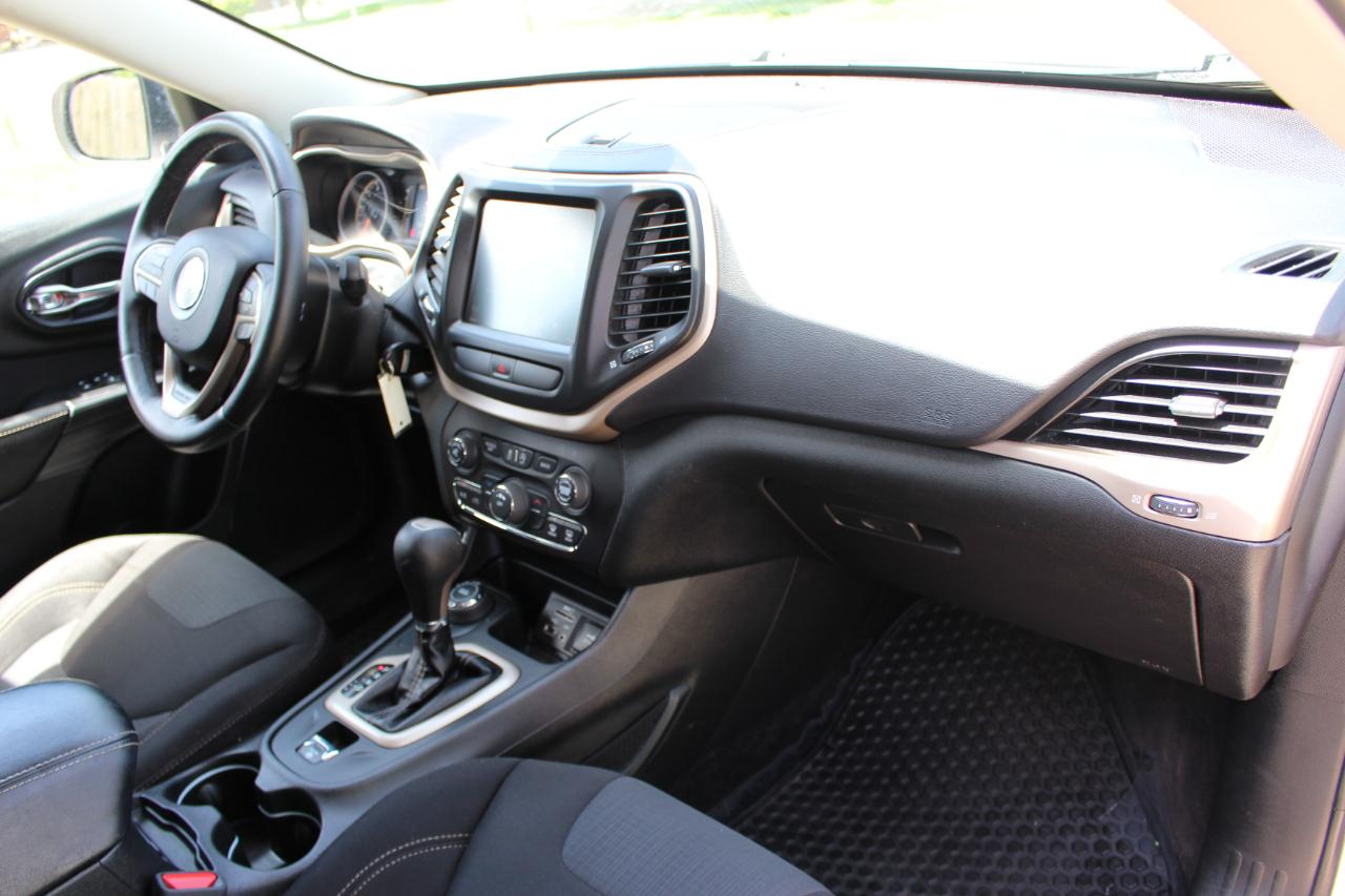 Jeep Cherokee Latitude 4WD 2017