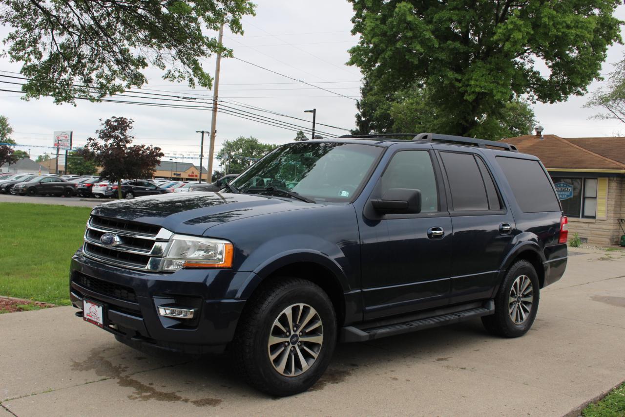 Ford Expedition XLT 4WD 2016