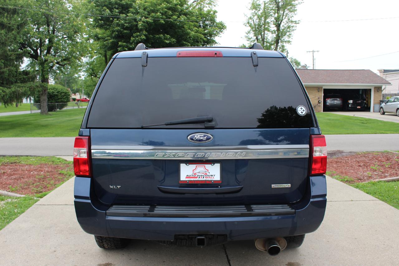 Ford Expedition XLT 4WD 2016