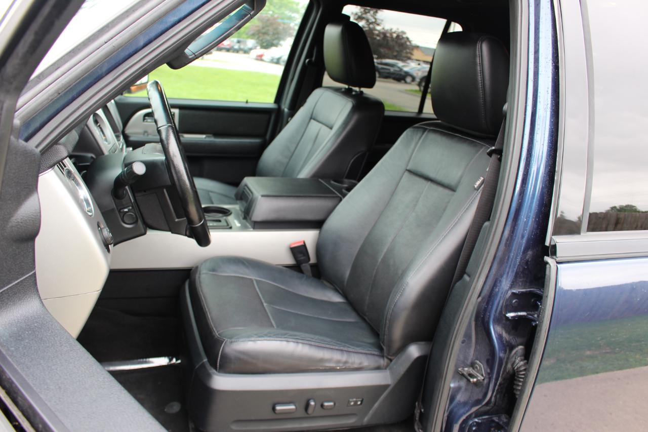 Ford Expedition XLT 4WD 2016