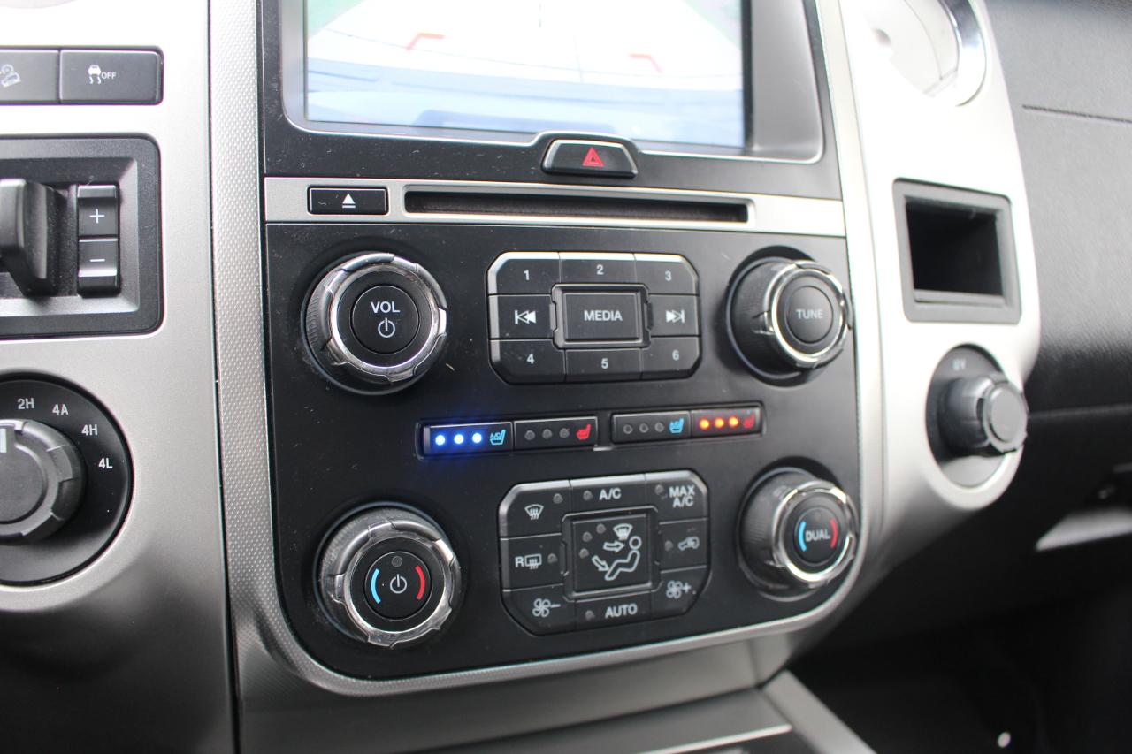 Ford Expedition XLT 4WD 2016