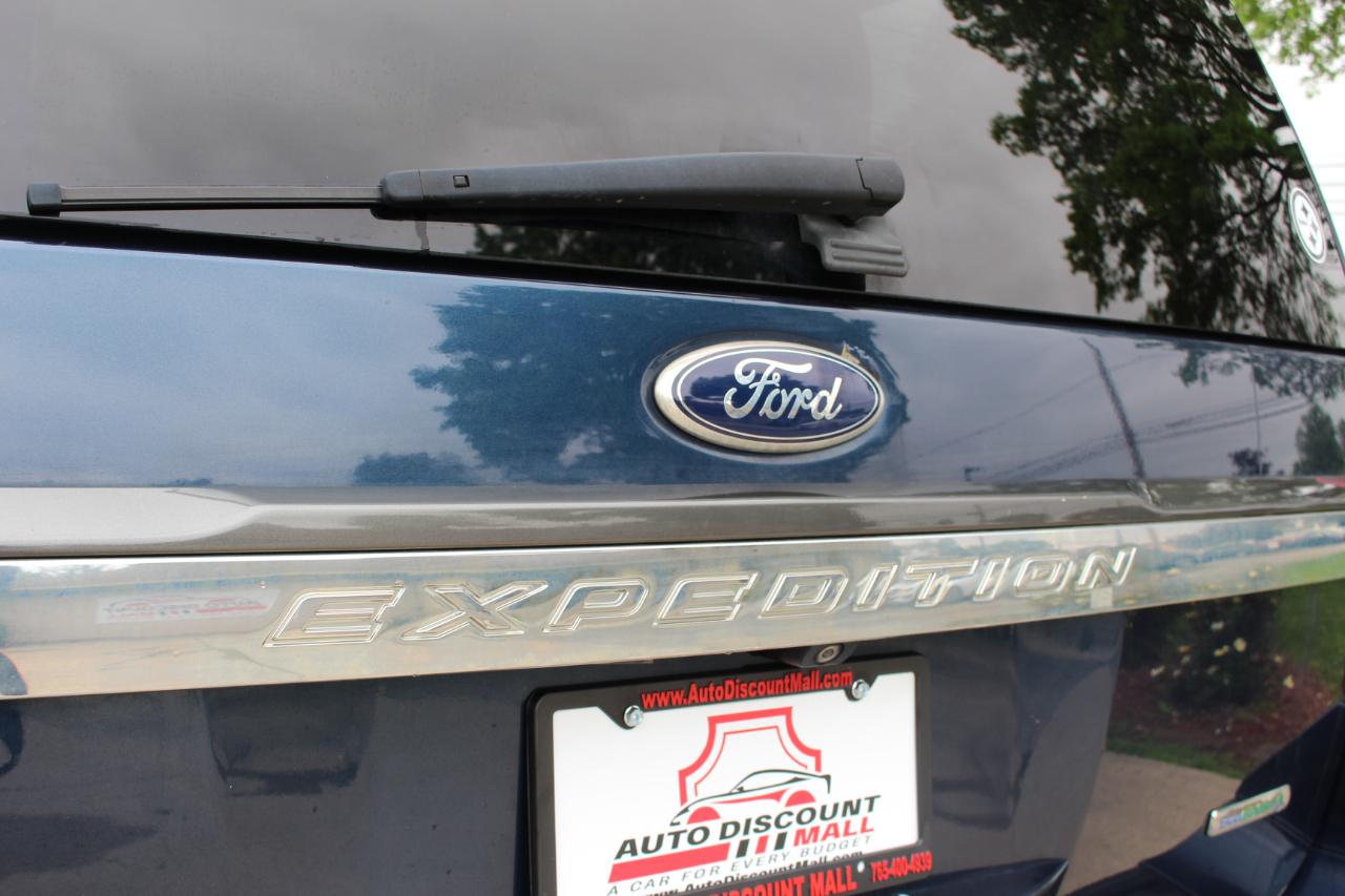 Ford Expedition XLT 4WD 2016