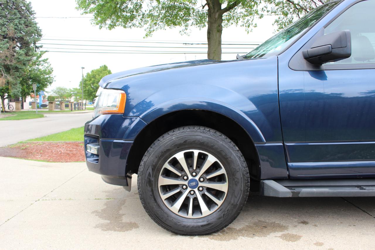 Ford Expedition XLT 4WD 2016