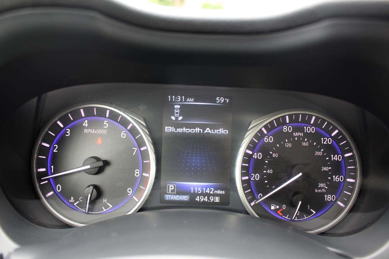Infiniti Q50 Base AWD 2015