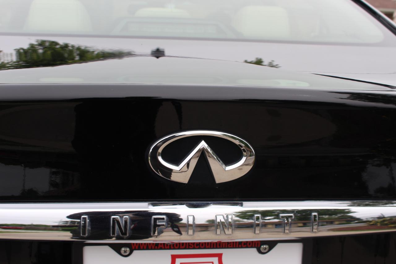 Infiniti Q50 Base AWD 2015