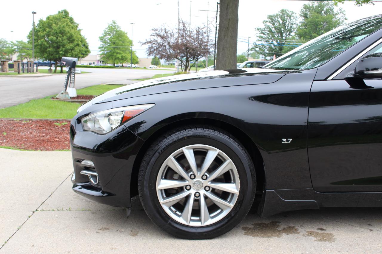 Infiniti Q50 Base AWD 2015