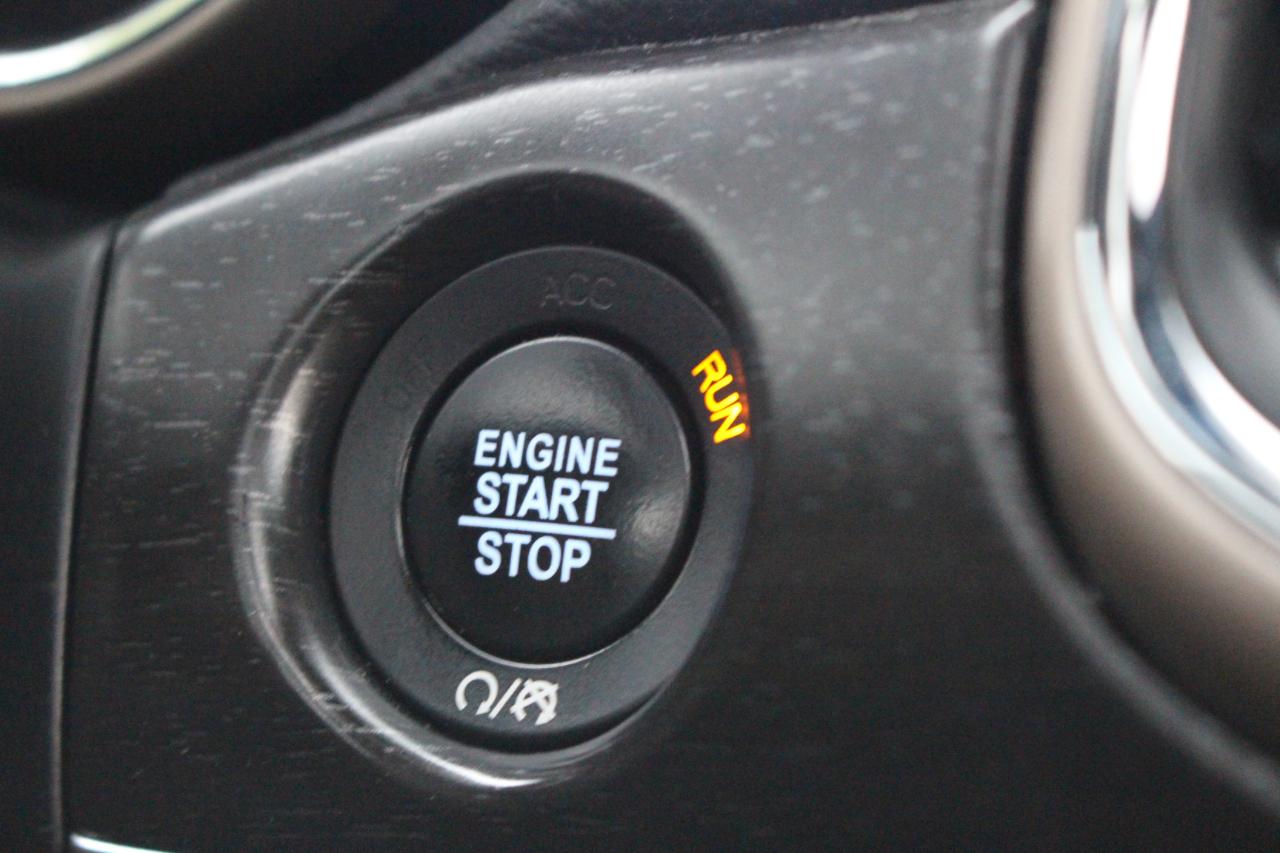 Jeep Grand Cherokee Limited 4WD 2016