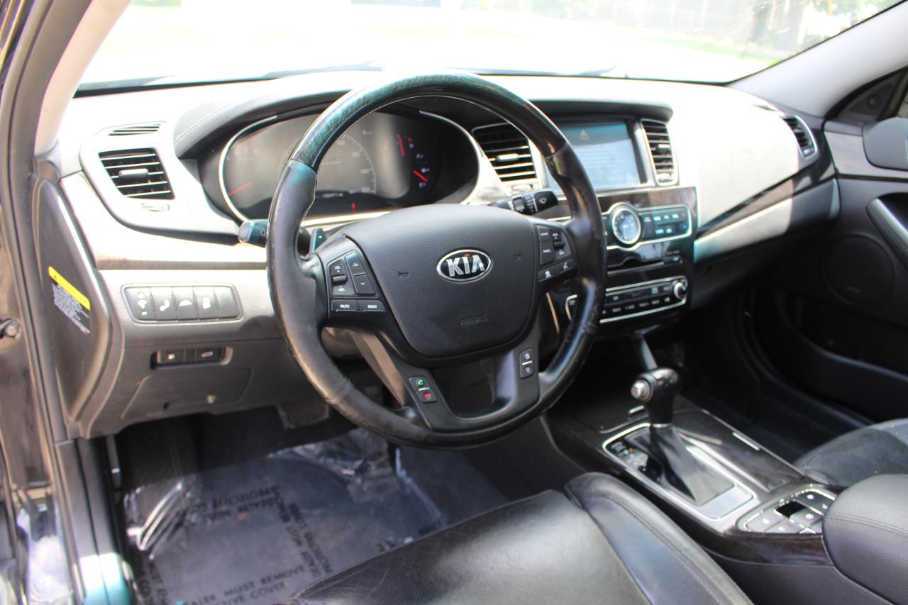 Kia Cadenza Limited 2014