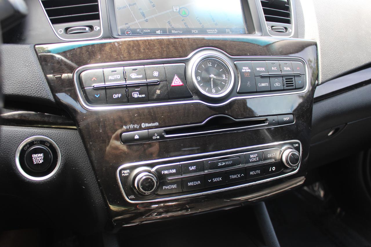 Kia Cadenza Limited 2014