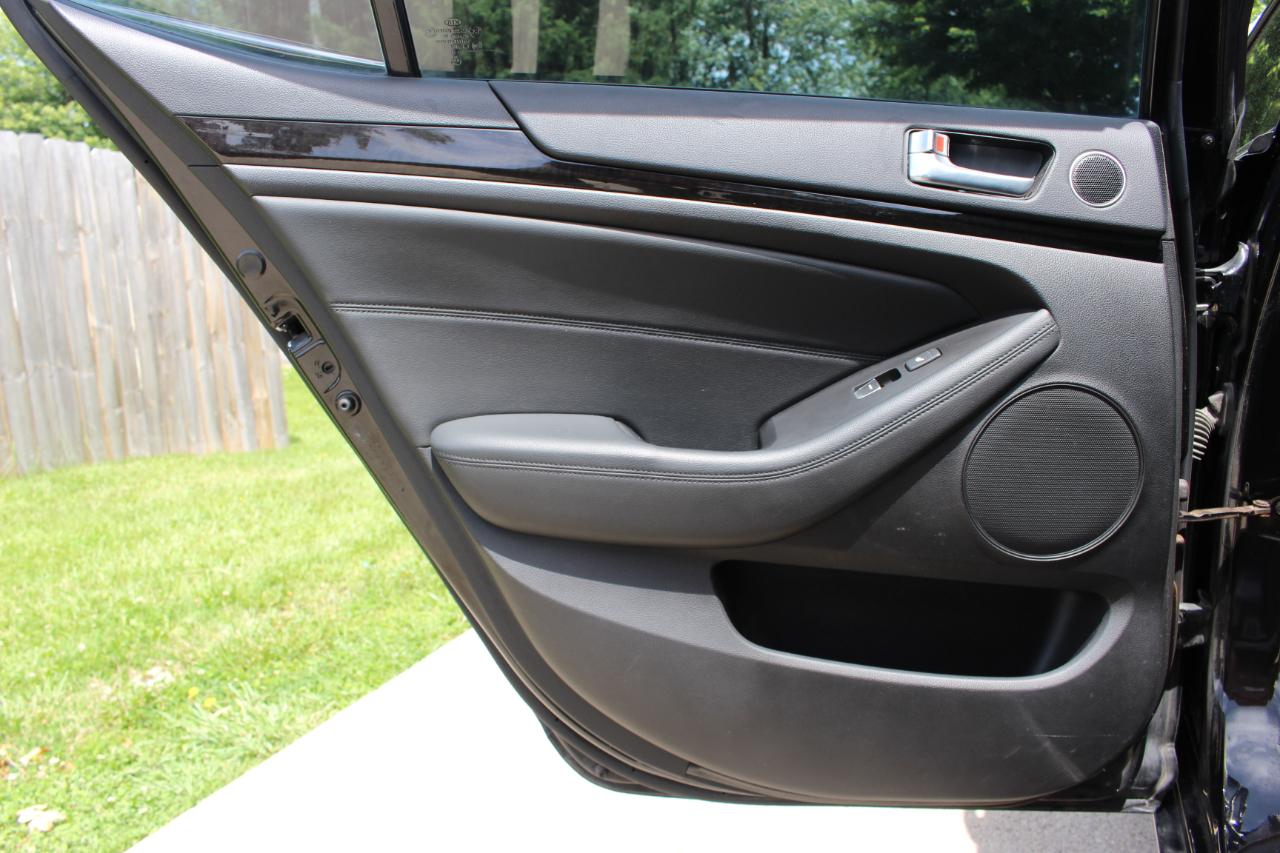 Kia Cadenza Limited 2014