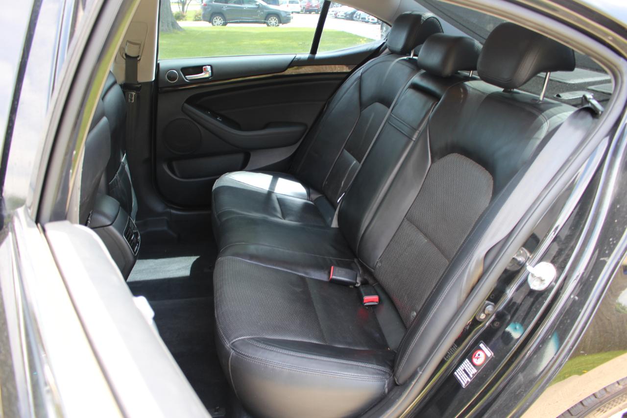 Kia Cadenza Limited 2014