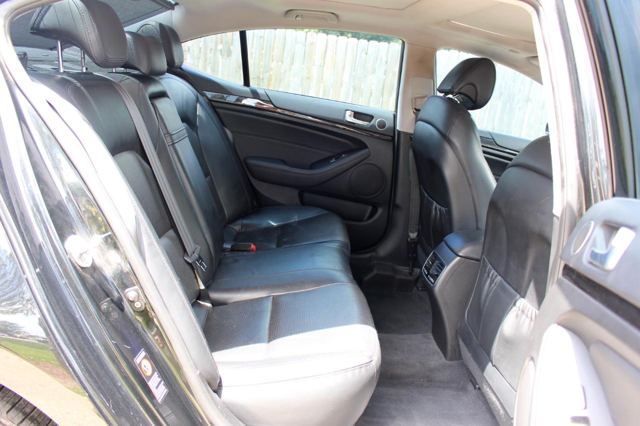 Kia Cadenza Limited 2014