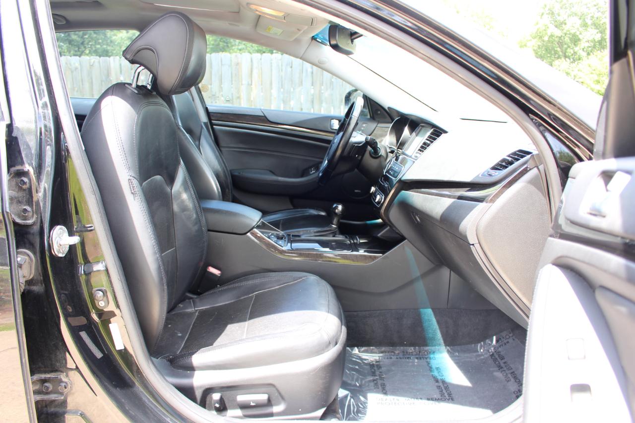 Kia Cadenza Limited 2014