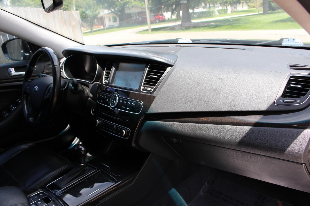 Kia Cadenza Limited 2014