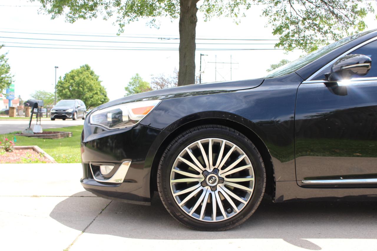 Kia Cadenza Limited 2014