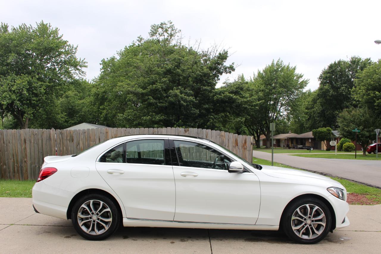 Mercedes-Benz C-Class C300 4MATIC Sedan 2016