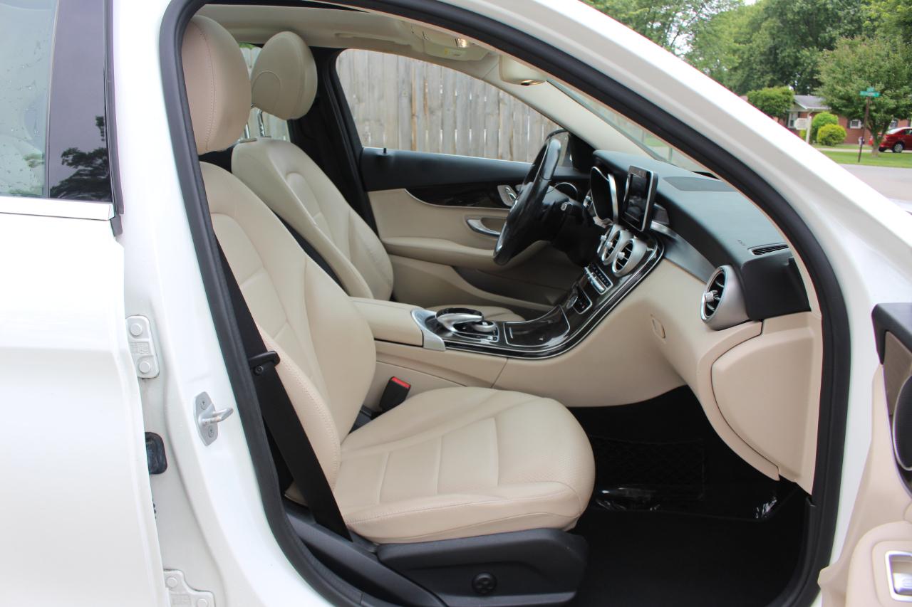 Mercedes-Benz C-Class C300 4MATIC Sedan 2016
