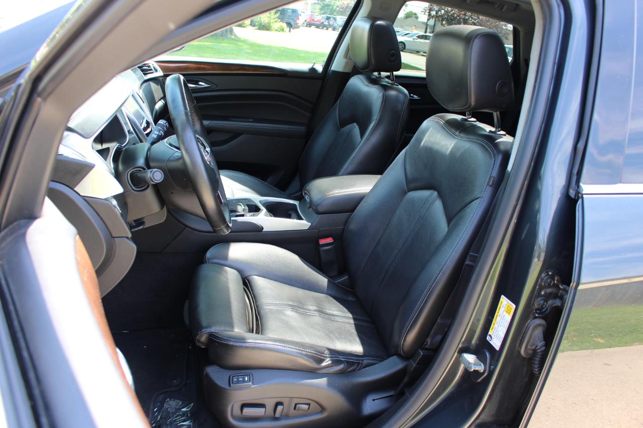 Cadillac SRX Luxury Collection FWD 2015