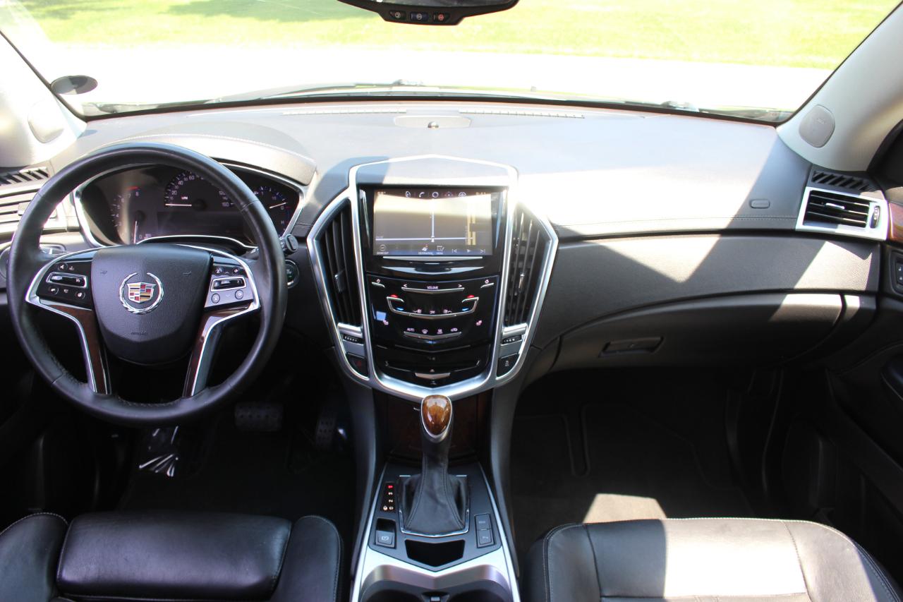 Cadillac SRX Luxury Collection FWD 2015