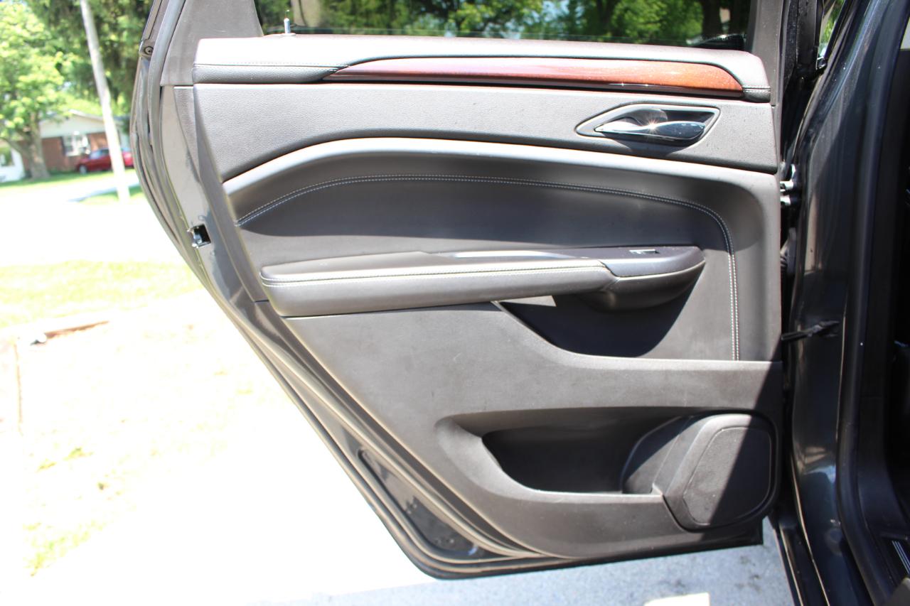 Cadillac SRX Luxury Collection FWD 2015