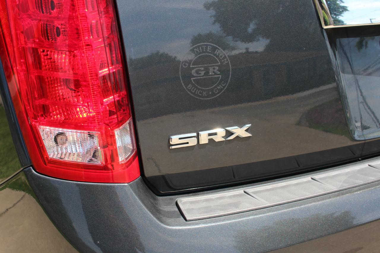 Cadillac SRX Luxury Collection FWD 2015