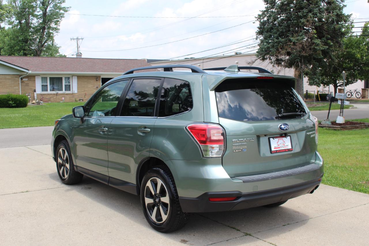 Subaru Forester 2.5i Limited 2017