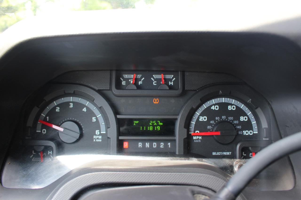 Ford Econoline E-250 Extended 2009