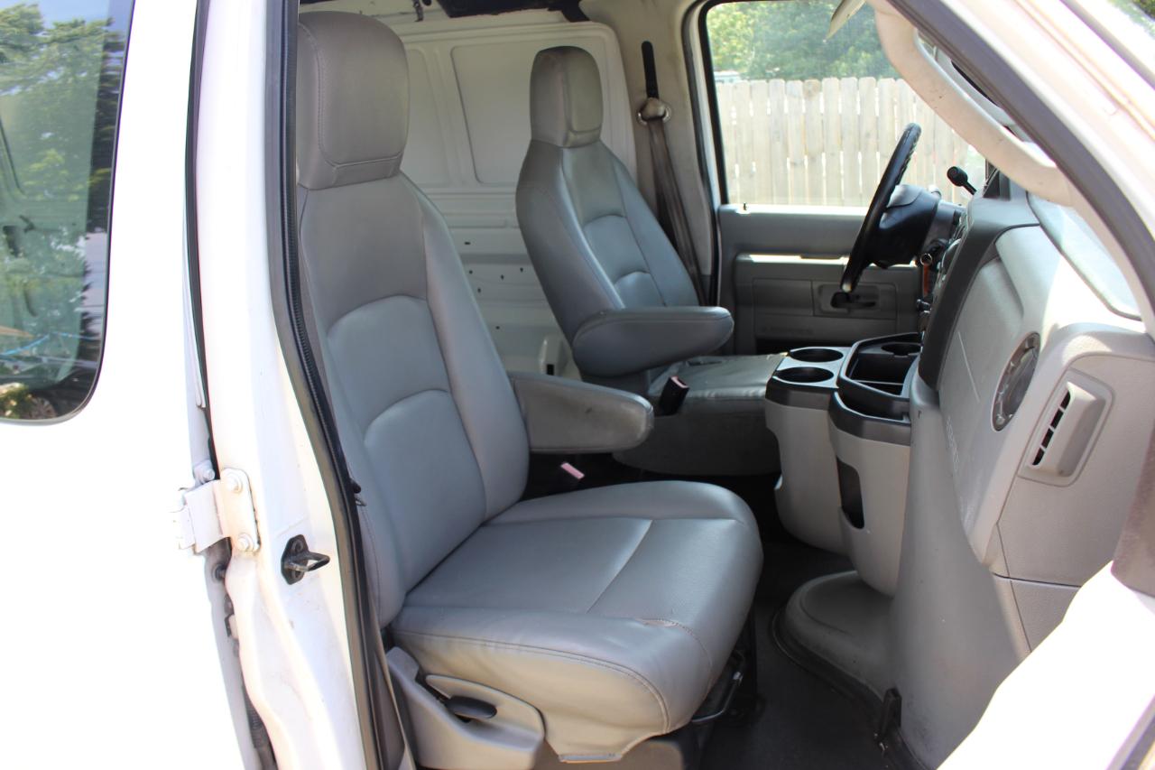 Ford Econoline E-250 Extended 2009