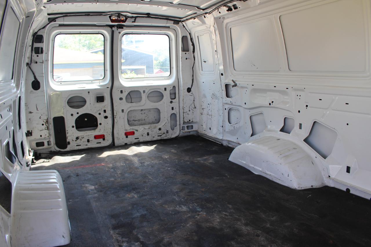 Ford Econoline E-250 Extended 2009