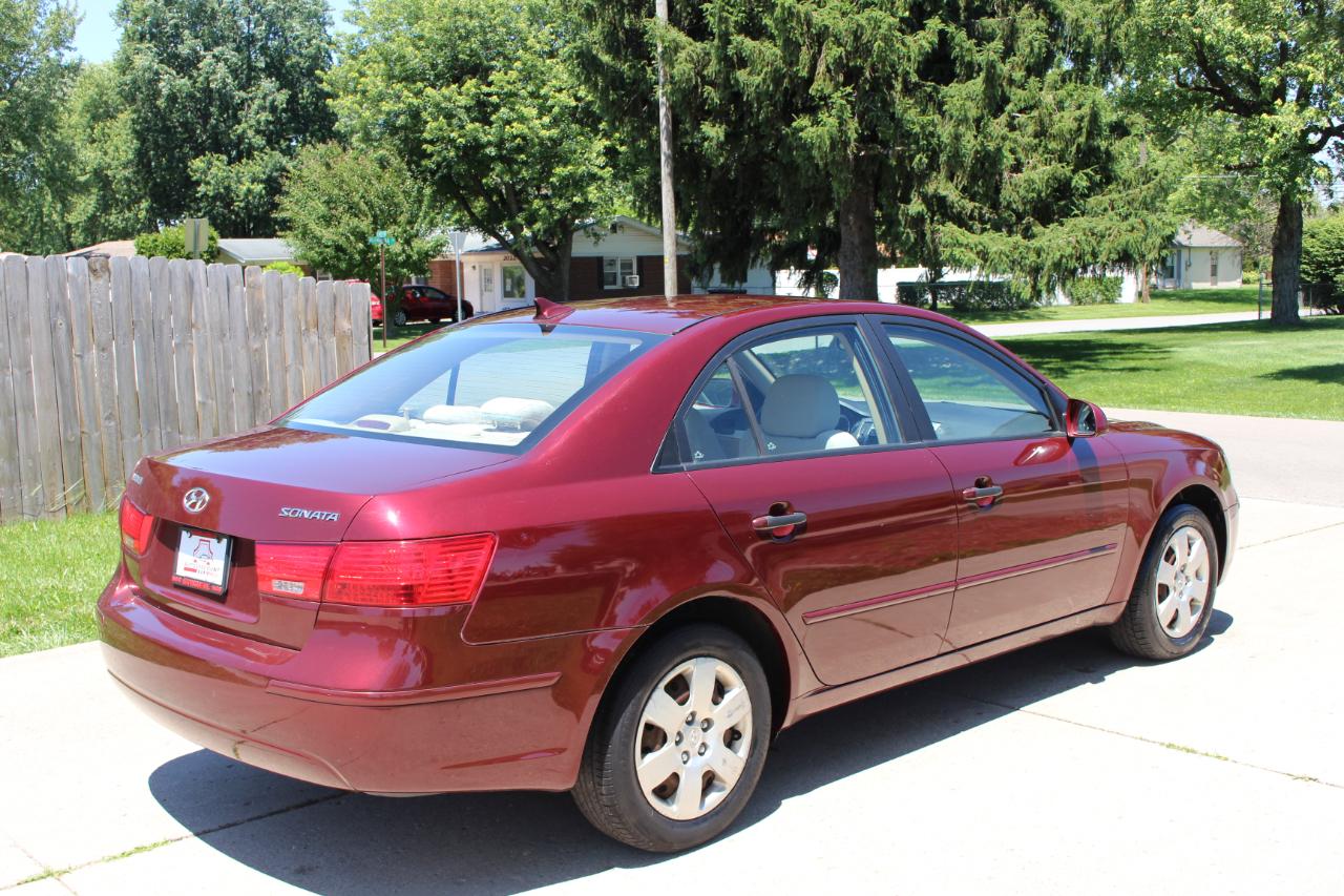 Hyundai Sonata GLS 2010