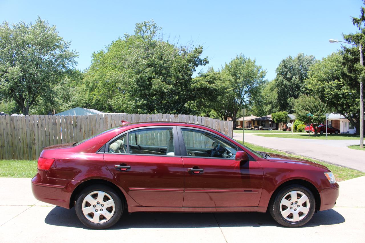 Hyundai Sonata GLS 2010