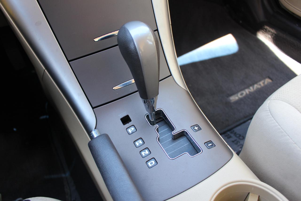 Hyundai Sonata GLS 2010