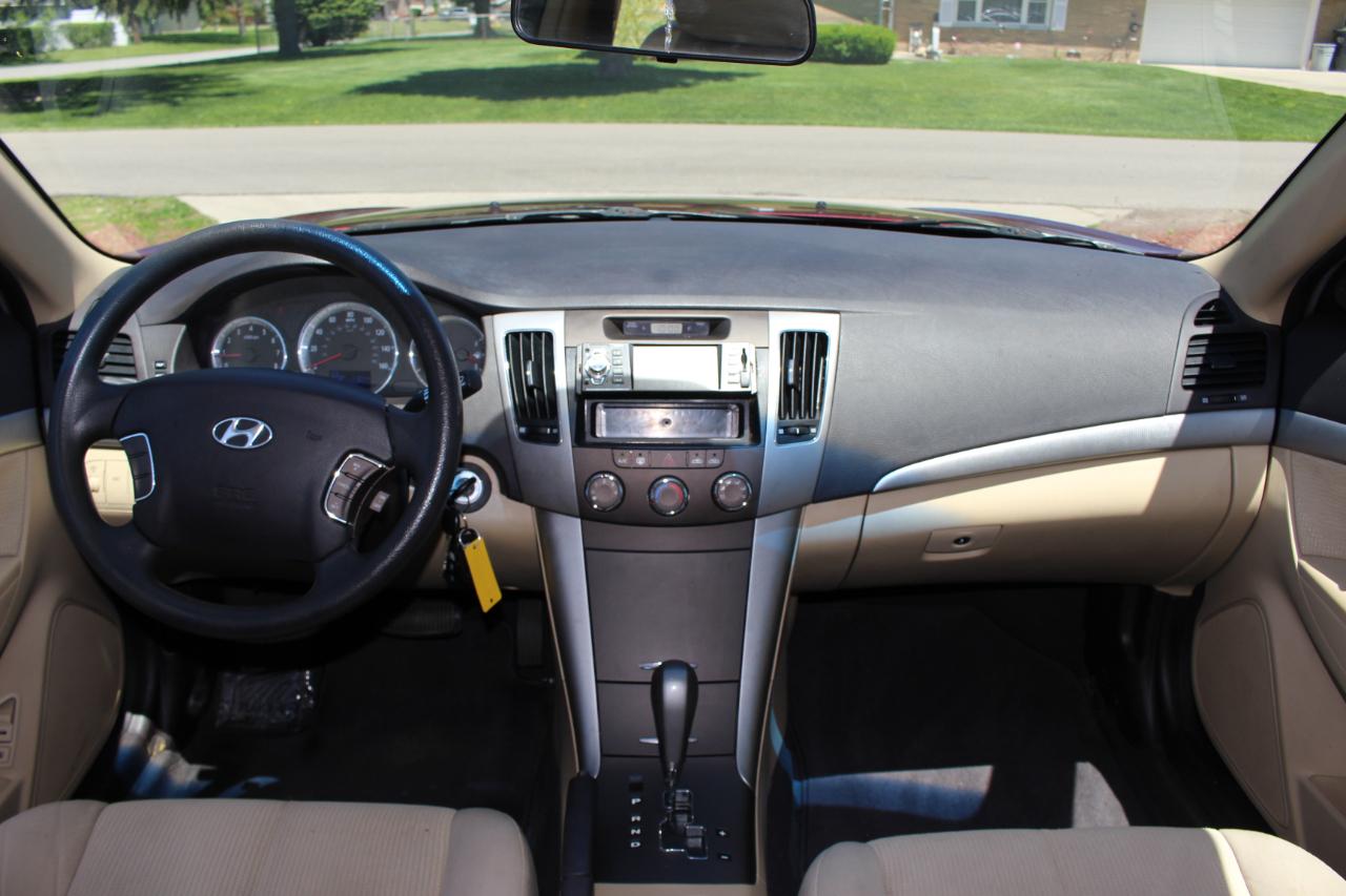 Hyundai Sonata GLS 2010