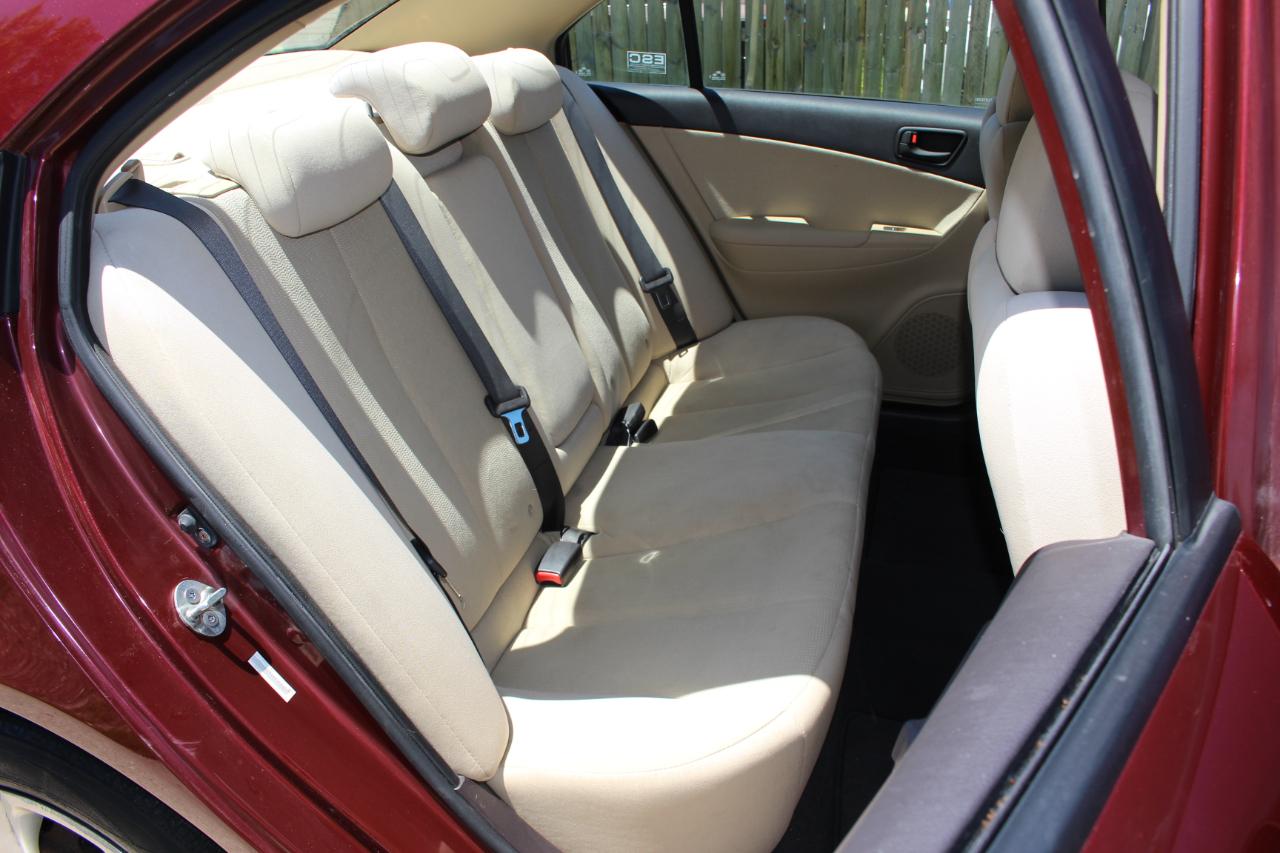 Hyundai Sonata GLS 2010