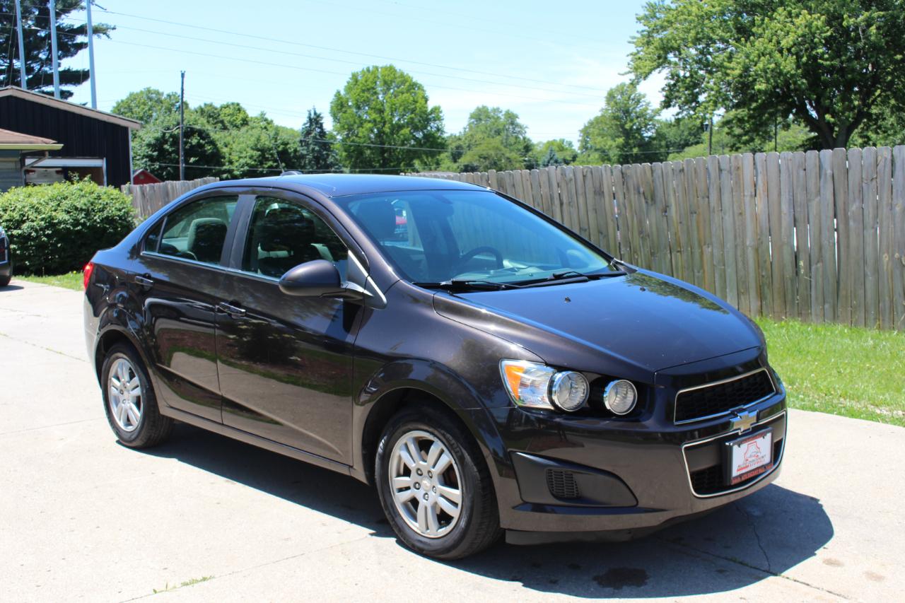 Chevrolet Sonic LT Auto Sedan 2016