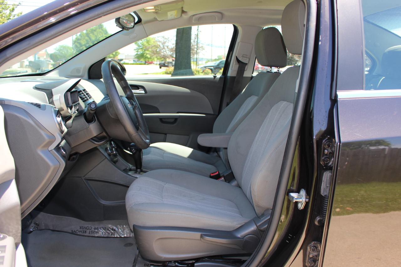 Chevrolet Sonic LT Auto Sedan 2016