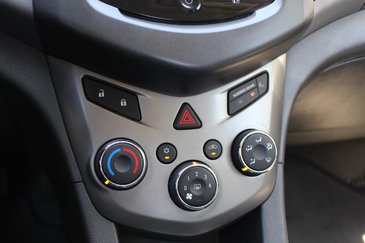 Chevrolet Sonic LT Auto Sedan 2016
