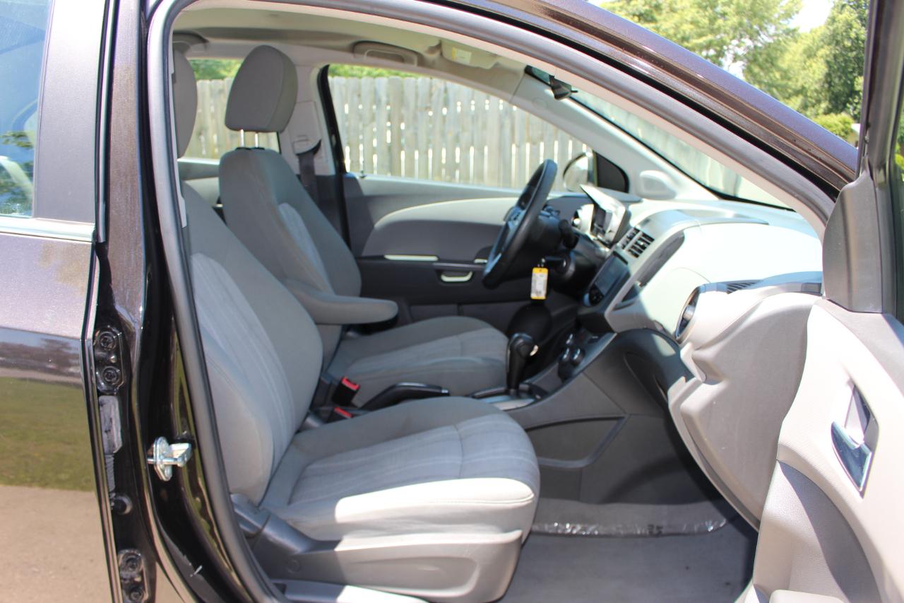 Chevrolet Sonic LT Auto Sedan 2016